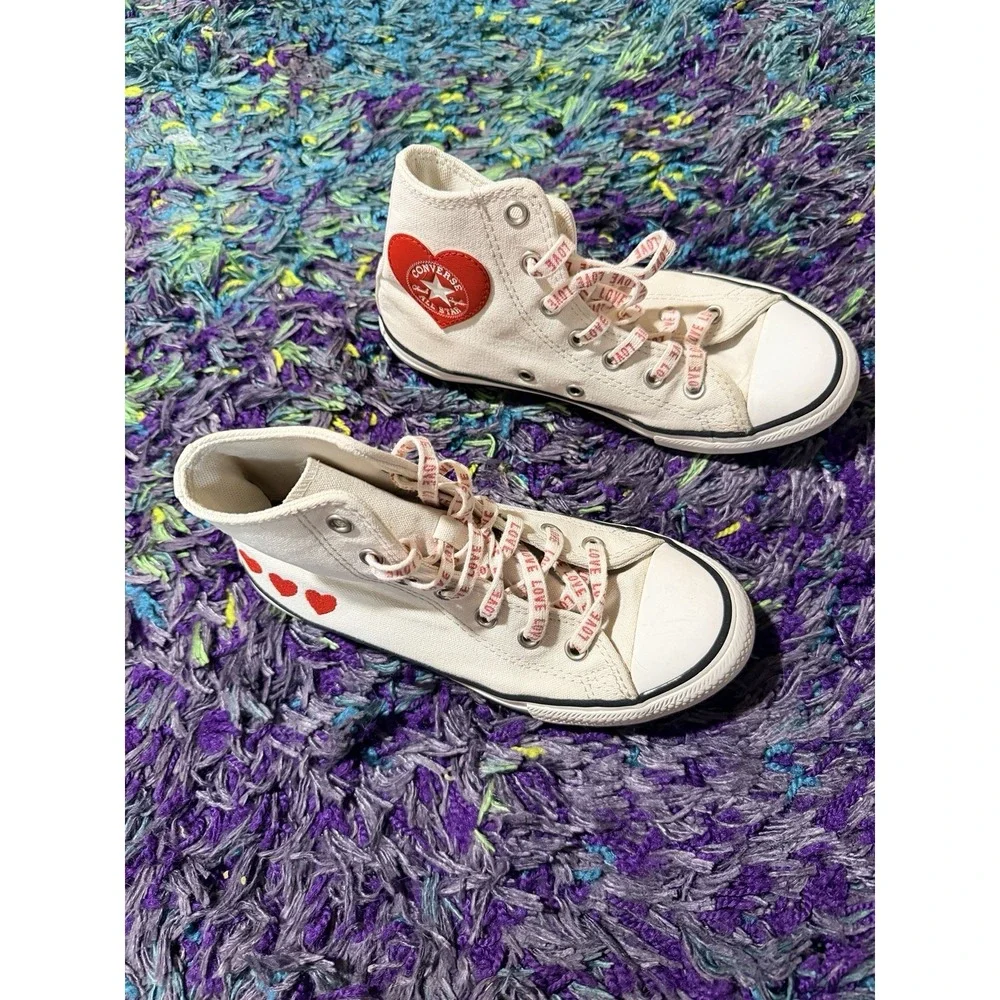 Converse Chuck Taylor All Star Youth Size 2 hearts Love Laces